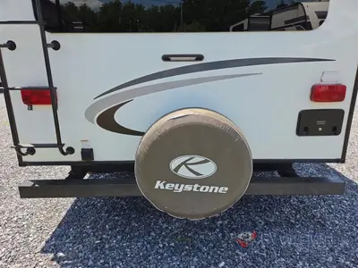 2016 Keystone RV Laredo photo 15