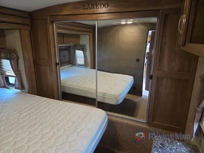 2016 Keystone RV Laredo photo 24