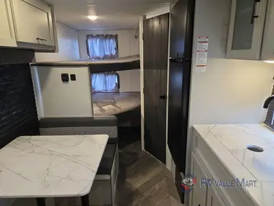 2021 Forest River RV Wildwood FSX photo 18