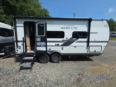 2027 Forest River Flagstaff Micro Lite photo 9