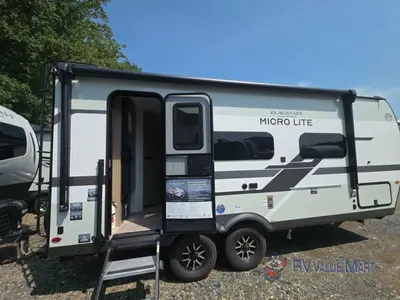 2027 Forest River Flagstaff Micro Lite photo 15