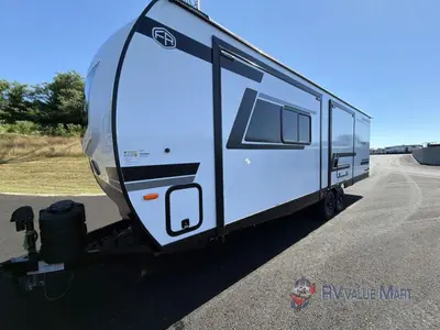 2027 Forest River RV Grand Surveyor photo 4