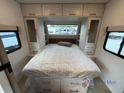 2027 Forest River RV No Boundaries photo 28