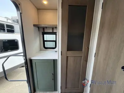 2027 Forest River RV No Boundaries photo 32