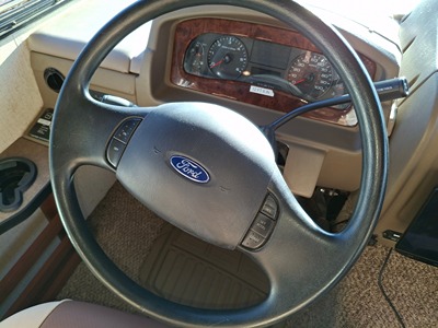 2015 FLEETWOOD BOUNDER photo 47