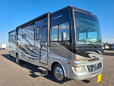 2015 FLEETWOOD BOUNDER photo 12