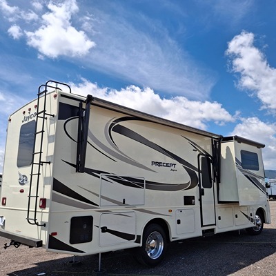 2022 JAYCO PRECEPT photo 3
