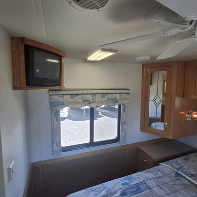 2001 NEWMAR DUTCH STAR photo 42