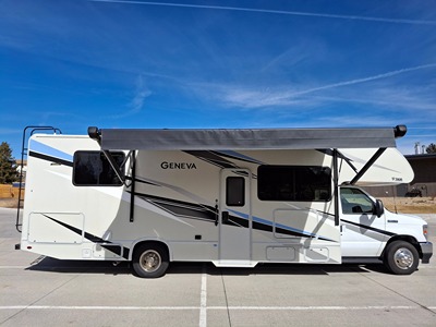 2023 THOR MOTOR COACH GENEVA photo 2