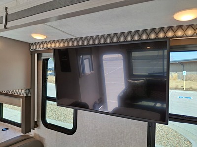 2023 THOR MOTOR COACH GENEVA photo 34