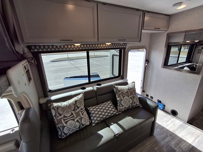 2023 THOR MOTOR COACH GENEVA photo 12