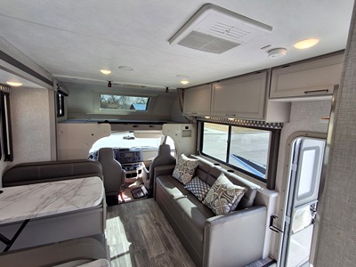 2023 THOR MOTOR COACH GENEVA photo 15