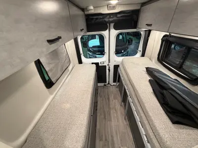 2024 Thor Motor Coach Dazzle 2AB photo 15