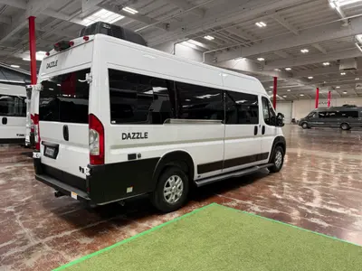 2024 Thor Motor Coach Dazzle 2AB photo 7