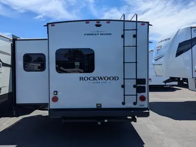 2027 Forest River Rockwood Ultra Lite 2608BS photo 7