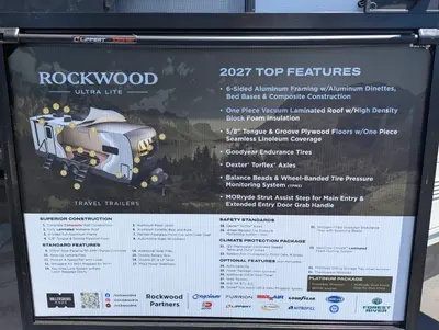 2027 Forest River Rockwood Ultra Lite 2608BS photo 11