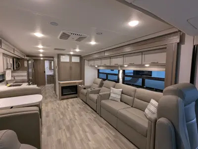 2027 Thor Motor Coach Windsport 36H photo 15