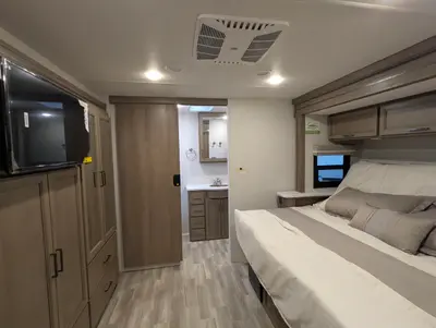 2027 Thor Motor Coach Windsport 36H photo 37