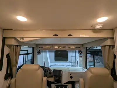 2027 Thor Motor Coach Windsport 36H photo 14
