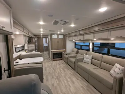 2027 Thor Motor Coach Windsport 36H photo 16