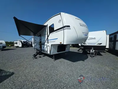 2025 Forest River RV Cherokee Arctic Wolf photo 2