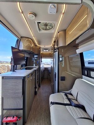 2017 WINNEBAGO ERA photo 37