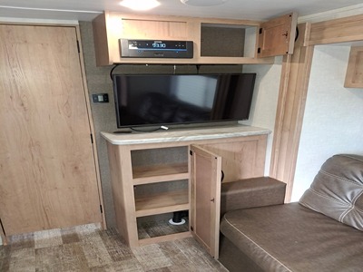 2021 WINNEBAGO MICRO MINNIE photo 32