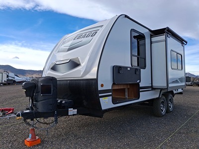 Used 2021 Winnebago Micro Minnie 2106DS