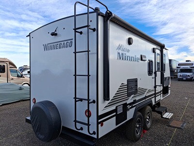 2021 WINNEBAGO MICRO MINNIE photo 5