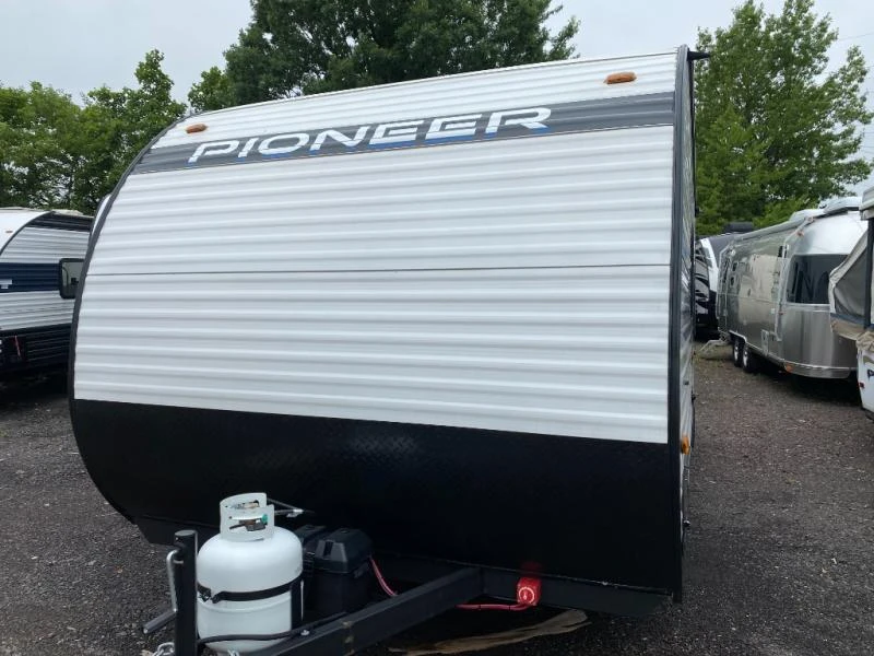 2025 Heartland Pioneer exterior