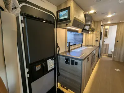 2027 Winnebago View 24D photo 16