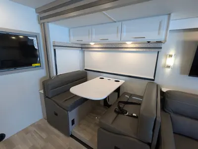 2025 Thor Motor Coach Windsport photo 23