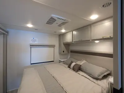 2025 Thor Motor Coach Windsport photo 37