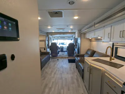 2025 Thor Motor Coach Windsport photo 43