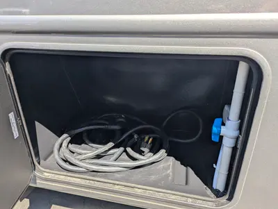 2025 Thor Motor Coach Windsport photo 8