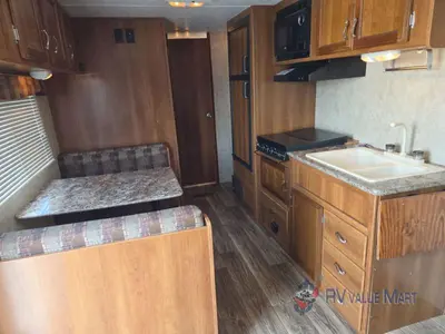 2016 Prime Time RV Avenger ATI photo 17