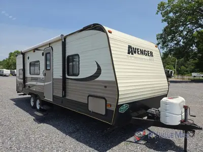 Used 2016 Prime Time RV Avenger ATI 26BB