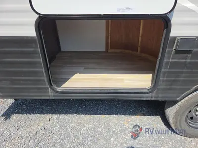 2022 Coachmen RV Clipper Ultra-Lite photo 11