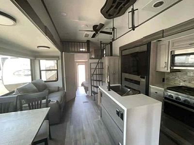 2024 FOREST RIVER SANDPIPER  DESTINATION photo 4