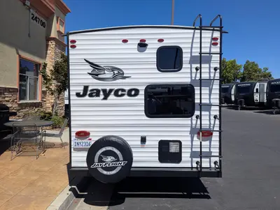 2022 Jayco Jay Flight SLX 8 photo 6