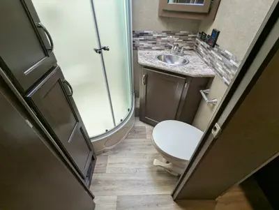 2020 Thor Motor Coach Four Winds 31W photo 22