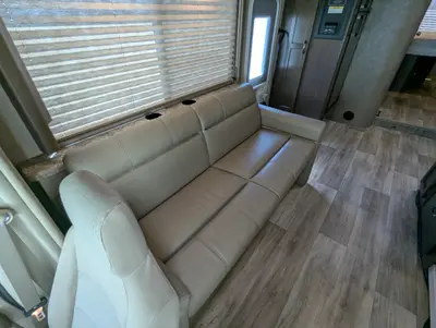 2020 Thor Motor Coach Four Winds 31W photo 14