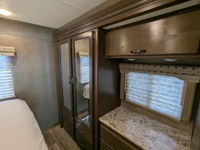 2020 Thor Motor Coach Four Winds 31W photo 26