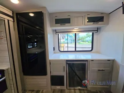 2024 CrossRoads RV Sunset Trail photo 18