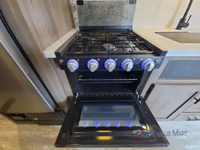 2021 Prime Time RV Avenger photo 18