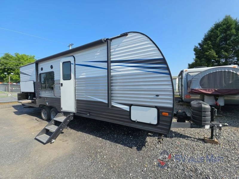 2021 Prime Time RV Avenger exterior