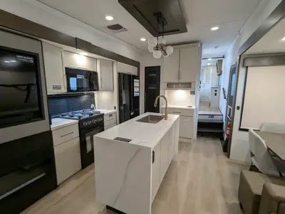 2027 Alliance RV Paradigm 310RL photo 42