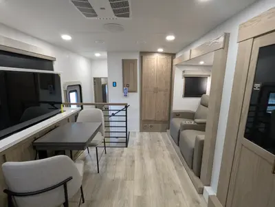 2027 Forest River Rockwood Signature 290SFK photo 33