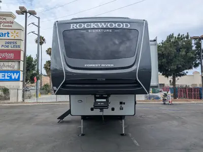 2027 Forest River Rockwood Signature 290SFK photo 3