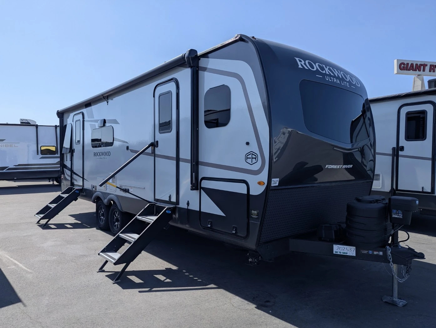 2027 Forest River Rockwood Ultra Lite 2618RD exterior